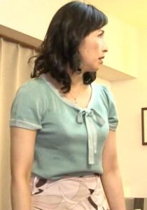 長年連れ添った夫婦だから判るSEXスイッチ!キスひとつで交わるカラダとカラダ!夫婦のSEXはいつも突然に!
