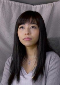 結婚3年27歳黒髪ロングの清楚な雰囲気の若妻のナイトライフは!?アンケートに答えているはずがいつの間にか感じてしまい我慢出来ない熟れたカラダを頂いちゃいました!