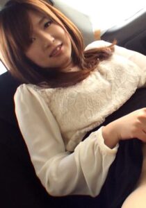 結婚2年目の若妻さんをナンパして車の中でそのまま中出しSEX!やりたい盛りなのに最近ご無沙汰の奥さんの恥ずかしい淫乱性癖!