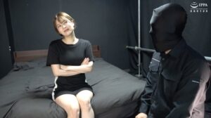 「自称くすぐりに強い豊岡さつきちゃんはツボくすぐりにはめちゃめちゃ弱い!? 私服くすぐりチェック!」わかしラボ WAKA-058 豊岡さつき 1
