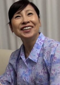 埼玉県で農家を営む性欲旺盛な熟女に突撃AV撮影!ふたり暮らしの母の為にAVSEXをプレゼント!