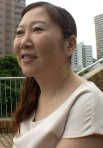 いい歳して性欲に目覚めた熟女がSEXしたくてAV出演!遅咲き熟女の本能丸出し快楽SEX!